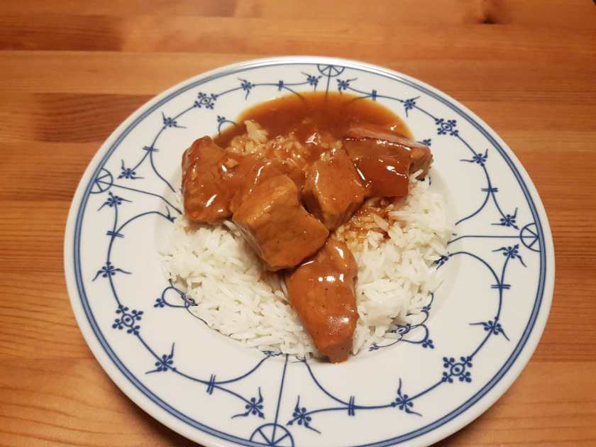 leckeres Schweinefleisch aus dem Slow Cooker, was auf der Zunge zerfällt