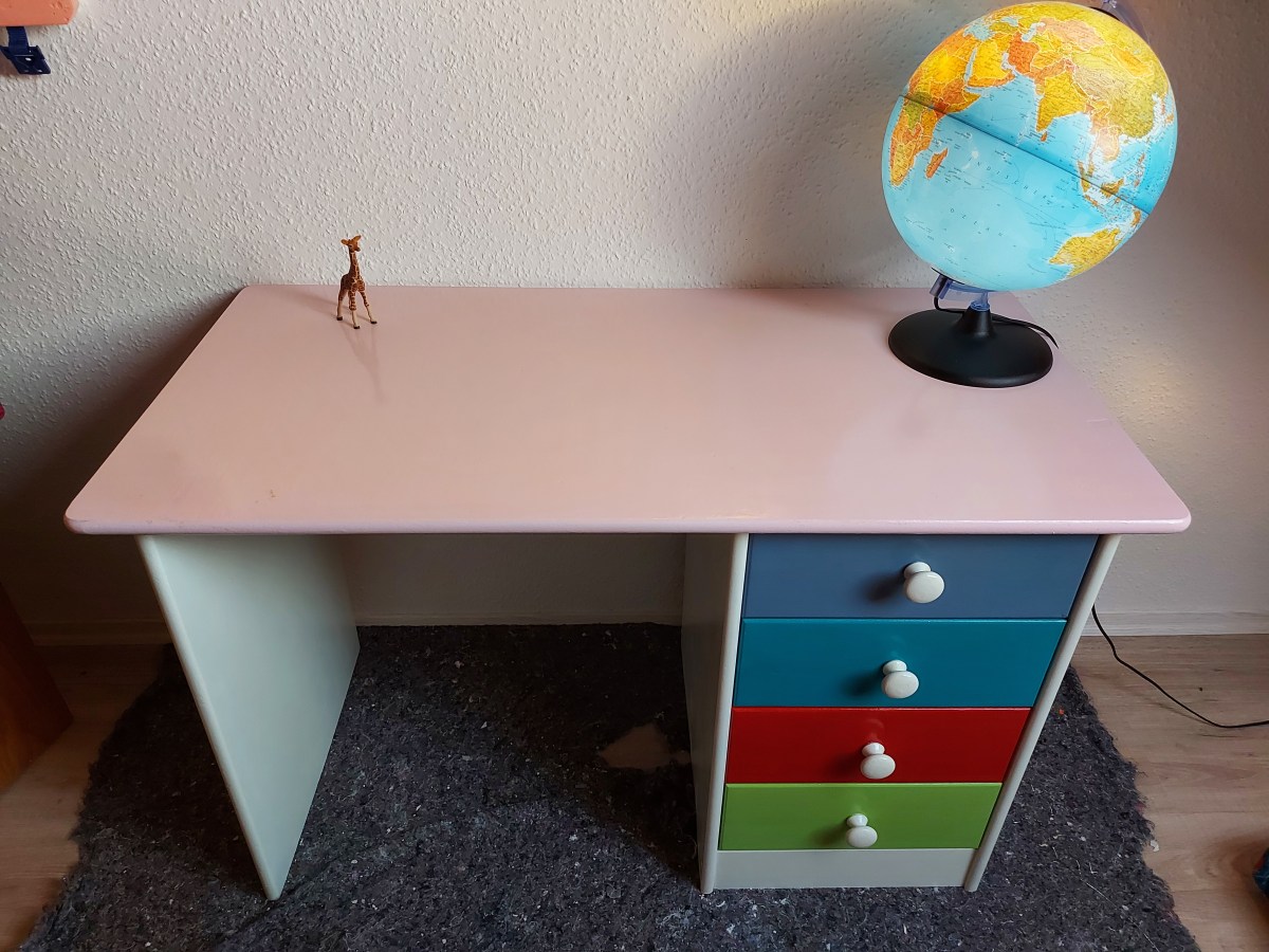 Ein Schreibtisch für den&nbsp;Sperrmüll